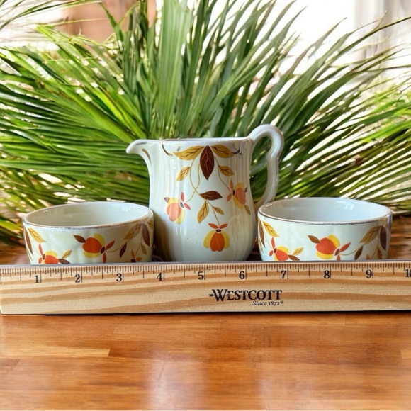 Vintage Hall’s Superior Creamer & Custard Cups Set – Autumn Floral Pattern 3 Pc - Picture 13 of 14